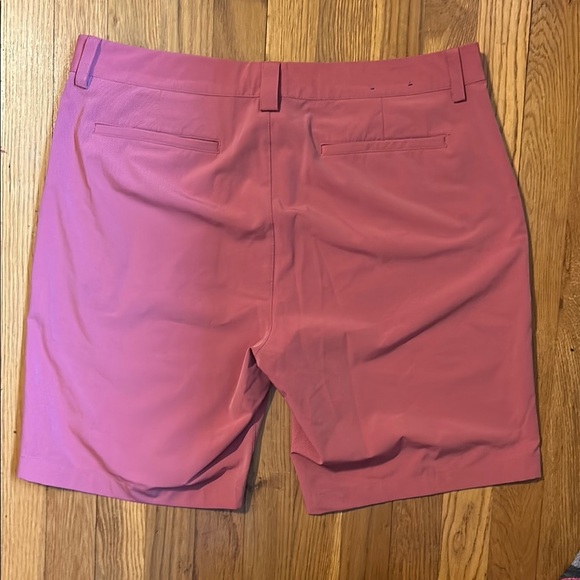 Vineyard Vines Men's Fairway Short size 33 - Picture 5 of 5